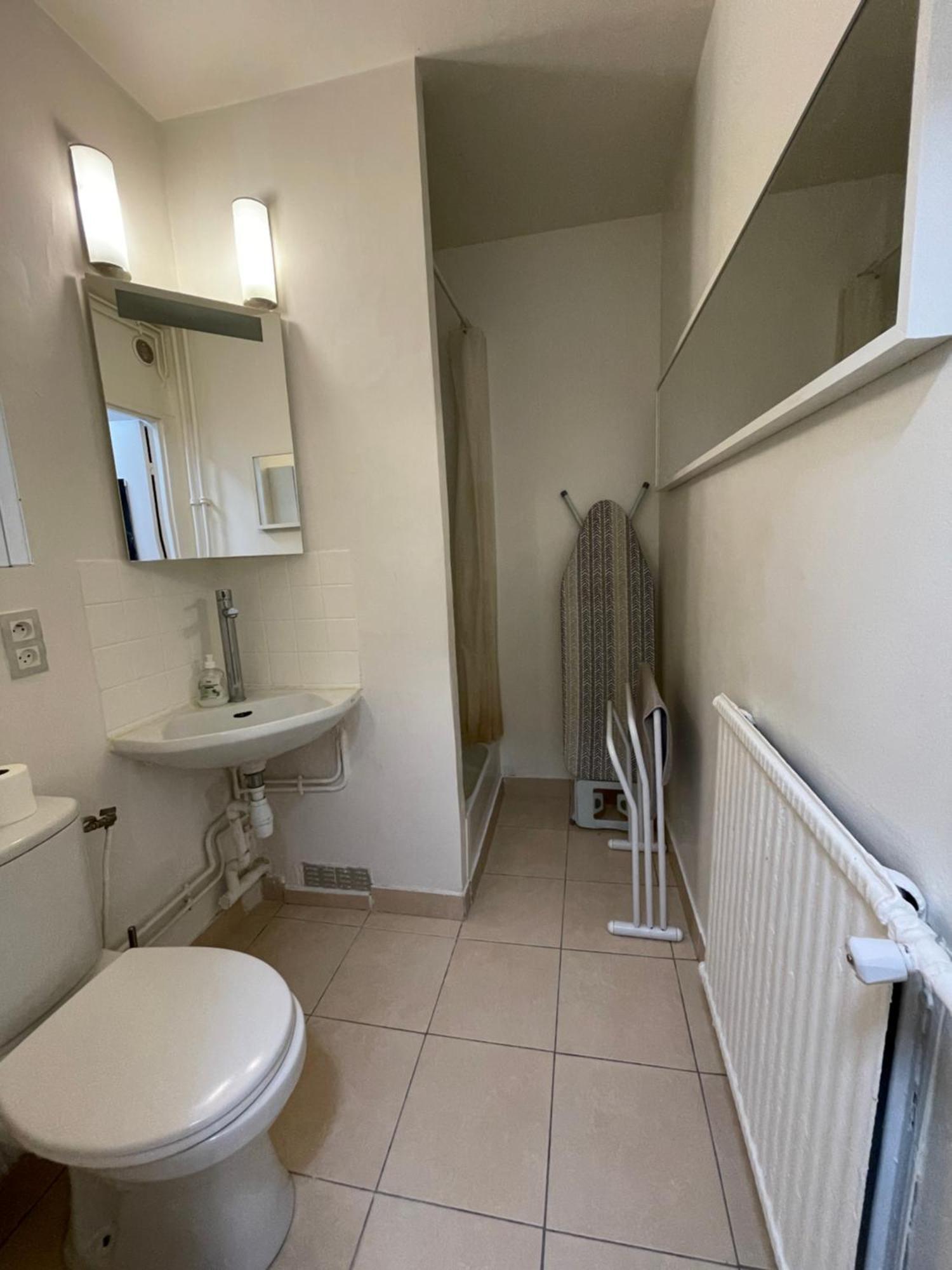 Appartamento Cosy Studio In The Center Of Clichy Esterno foto