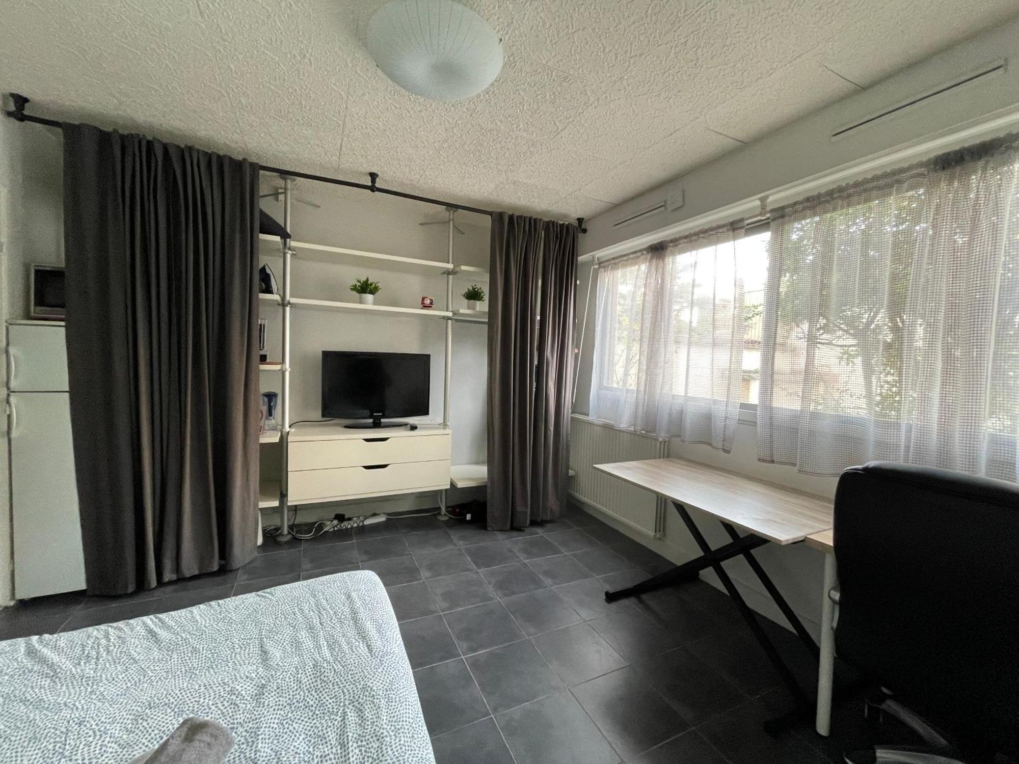 Appartamento Cosy Studio In The Center Of Clichy Esterno foto
